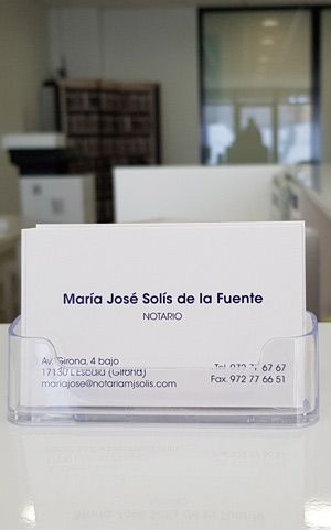 Notaría de L’Escala María José Solís tarjetas